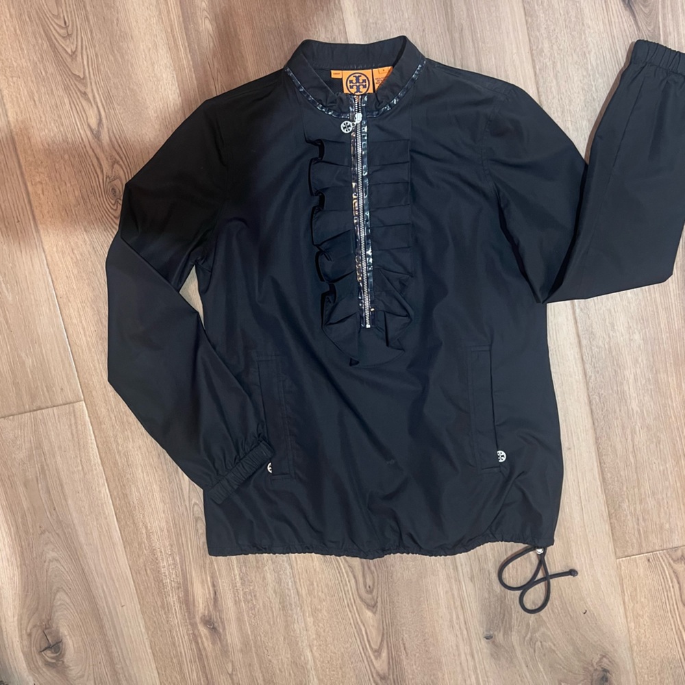 Authentic Tory Burch pullover/windbreaker/jacket/athletic top.
